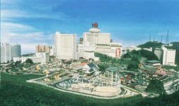 KULUA LUMPUR, MALAYSIA - SEPTEMBER 29: Aerial wiew of Genting Highlands resort and casino dated February 1995. AFP PHOTO