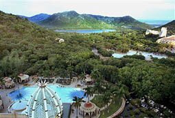 SUN CITY, SOUTH AFRICA - MARCH 10, 2007: An aerial view of Sun City, the entertainment centre popular with gamblers and tourists built by the hotel magnate Sol Kerzner, in South Africa. (Photo by Tom Stoddart/Getty Images)